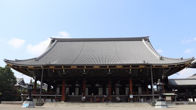 報恩講とは?初めての参加でも安心できる日程・服装・お布施の完全ガイド