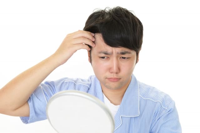 葬儀の髪型マナー:染髪やヘアアクセサリーの注意点