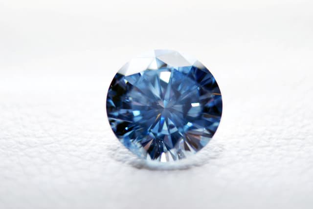 遺骨ダイヤモンドとは?アルゴダンザ・ジャパン社へ伺いました