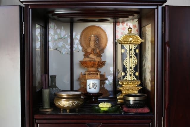 仏壇の処分の流れと料金 平均相場について徹底解説